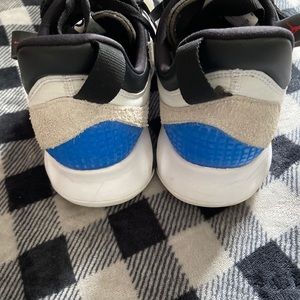 Jordan MA2 Size 11 Ultramarine athletic shoes